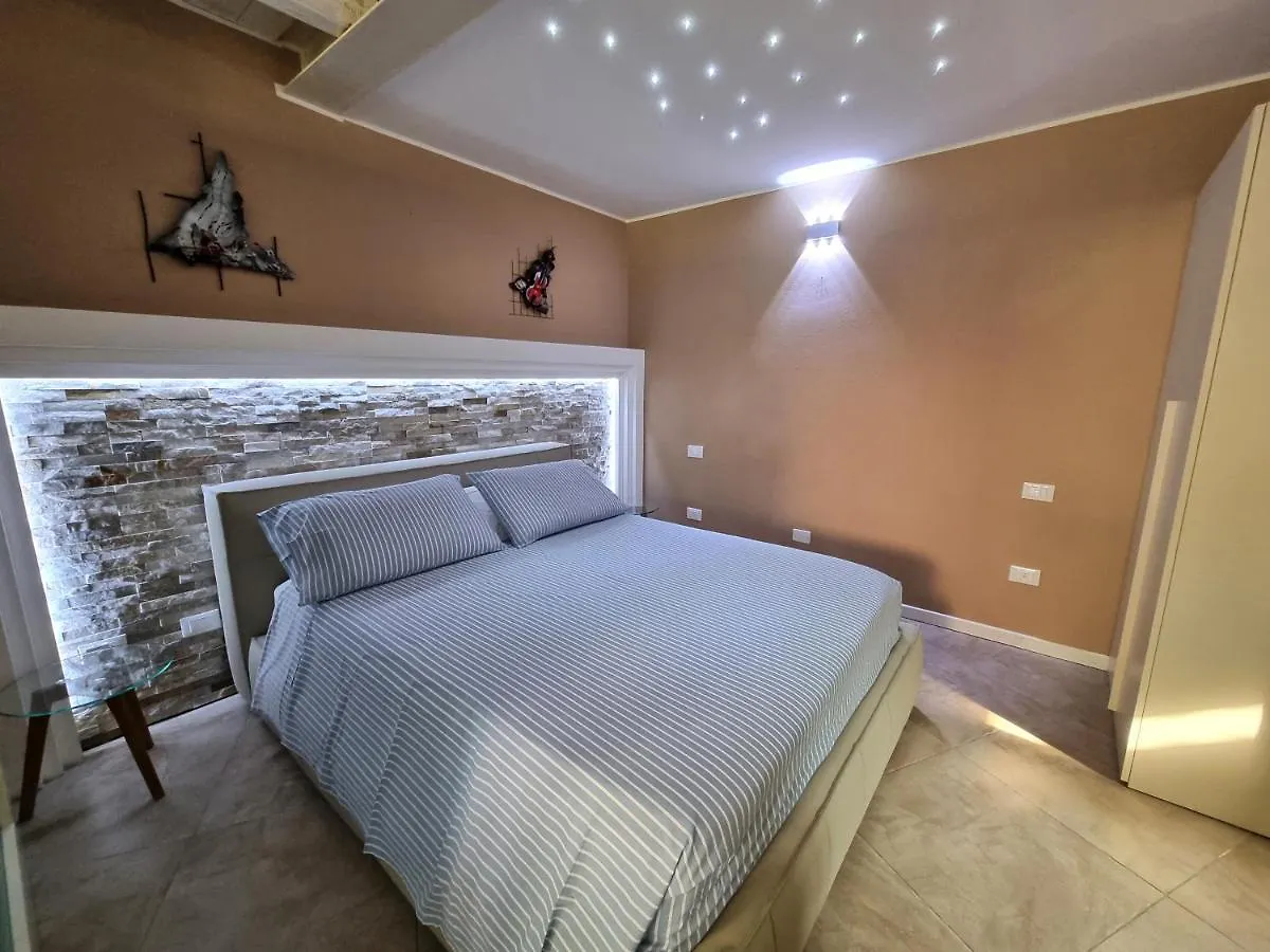 Apartment Appartamento Little Queen-By Goccia Di Lago Desenzano del Garda